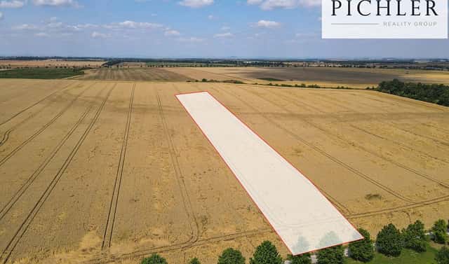 Prodej pole 11 096 m², Červený Újezd, okres Praha-západ