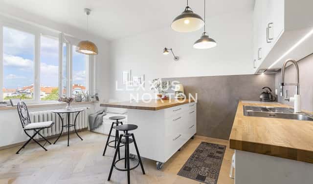 Prodej bytu 3+1 97 m², Tychonova, Praha 6 – Hradčany