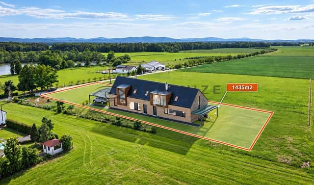 Prodej stavebního pozemku 1 435 m², Pištín – Zálužice, okres České Budějovice