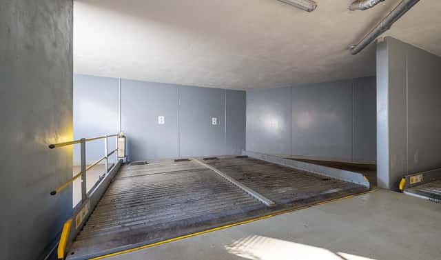 Prodej garážového stání v Praze Libni - Budilova 2438/7, Budilova, Praha 8 – Libeň