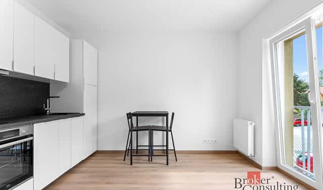 Pronájem bytu 1+kk 22 m², V Kněžívce, Tuchoměřice, okres Praha-západ