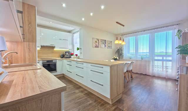 Prodej bytu 3+1 87 m², Pacov, okres Pelhřimov