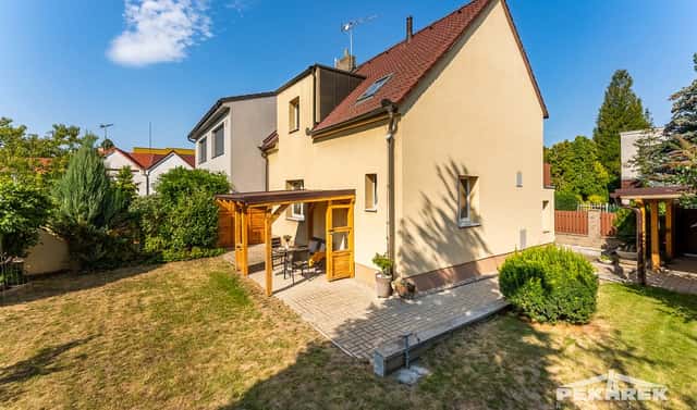 Prodej domu 110 m² s pozemkem 322 m², Do údolí, Praha 8 – Čimice