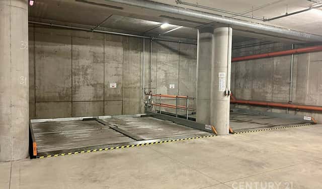 Pronájem garážových stání, ul. Křenová, Křenová, Brno – Trnitá, okres Brno-město