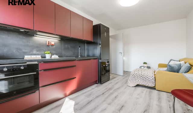 Prodej bytu 2+kk 45 m², Čsl. armády, Hostivice, okres Praha-západ