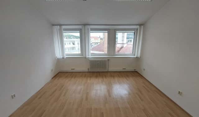 Pronájem kanceláře 20 m², Blansko