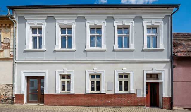 Prodej nájemního domu, činžáku 240 m², nám. T. G. Masaryka, Švihov, okres Klatovy
