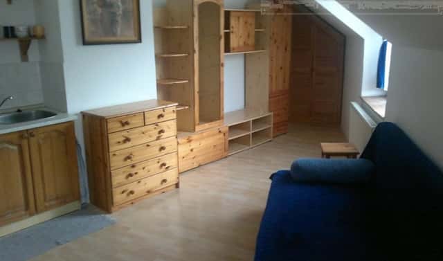 Pronájem bytu 1+kk 25 m², Na Hrázi, Holubice, okres Praha-západ