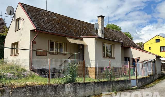 Prodej domu 100 m² s pozemkem 269 m², Nezdice, okres Plzeň-jih