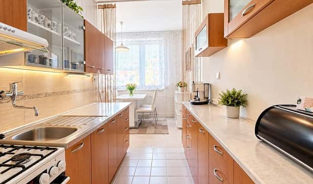 Prodej bytu 2+1 59 m², Dukelských bojovníků, Znojmo