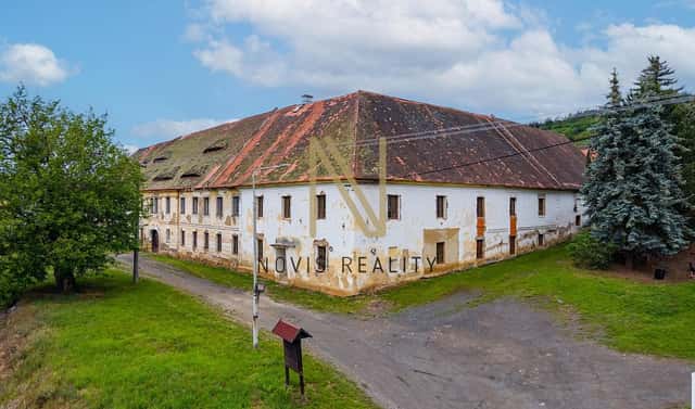 Prodej zemědělského objektu 1 400 m², Červené Poříčí, okres Klatovy