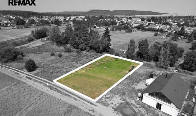 Prodej stavebního pozemku 1 268 m², Vroutek, okres Louny