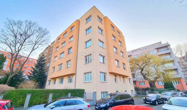 Pronájem bytu 2+kk 51 m², Mládeže, Praha 6 – Břevnov