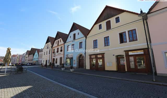 Pronájem bytu 1+1 40 m², náměstí Svobody, Planá, okres Tachov