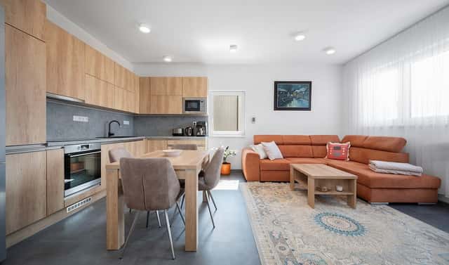 Prodej bytu 4+kk 166 m², Třešňová, Znojmo – Přímětice