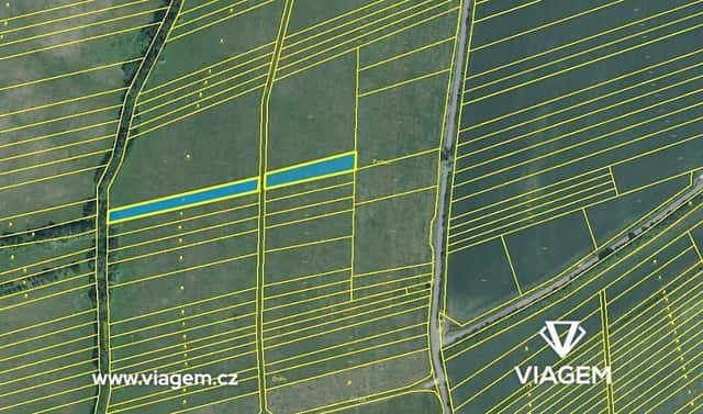 Prodej pole 2 940 m², Slavkov, okres Uherské Hradiště