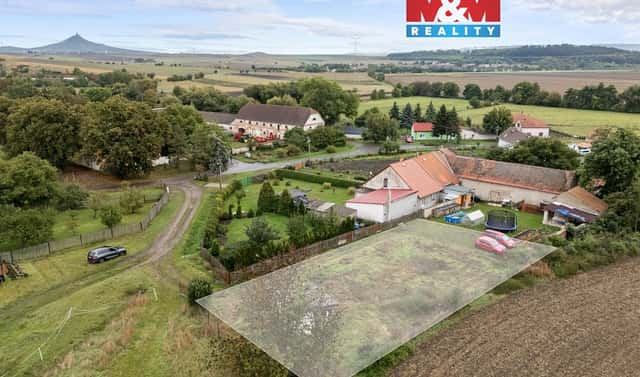 Prodej stavebního pozemku 878 m², Koštice – Vojničky, okres Louny