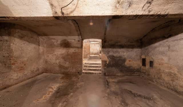 Pronájem skladovacích prostor 252 m², Plzeňská, Praha 5 – Smíchov