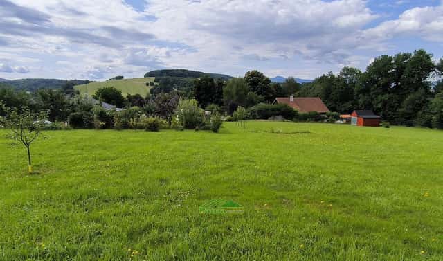 Prodej stavebního pozemku 3 415 m², Nová Ves, okres Liberec