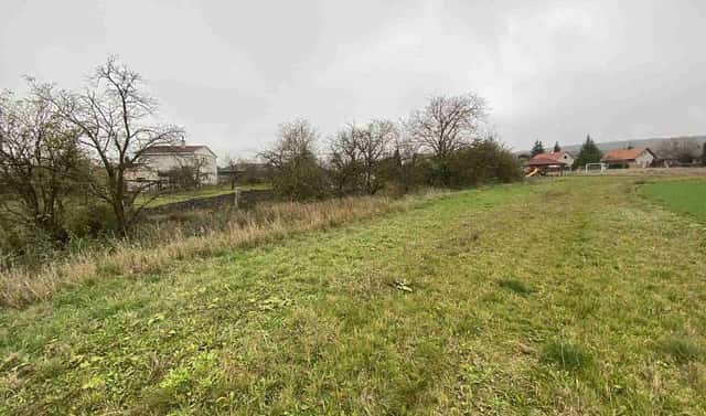 Prodej pozemku 1 293 m², Opolany, okres Nymburk