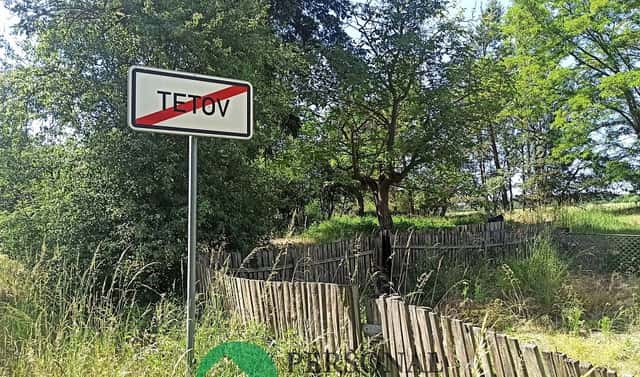 Prodej stavebního pozemku 890 m², Tetov, okres Pardubice