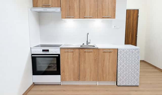 Pronájem bytu 1+kk 21 m², Čapkova, Chodov, okres Sokolov