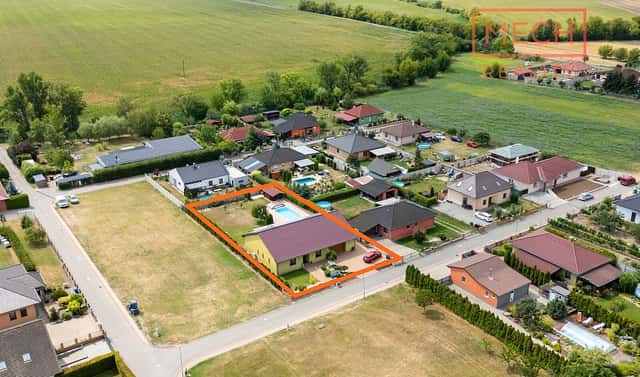 Prodej domu 215 m² s pozemkem 1 250 m², Dyjákovičky, okres Znojmo