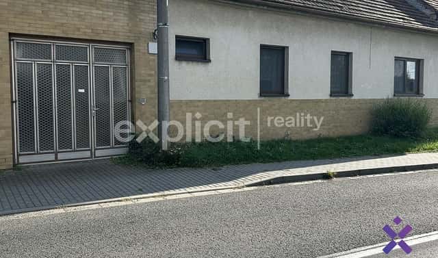 Prodej domu 117 m² s pozemkem 909 m², Pitín, okres Uherské Hradiště