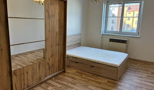 Pronájem bytu 2+kk 49 m², Vršovická, Praha 10 – Vršovice