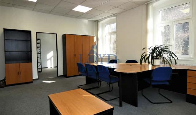 Pronájem kanceláře 47 m², U Řempa, Karlovy Vary – Stará Role