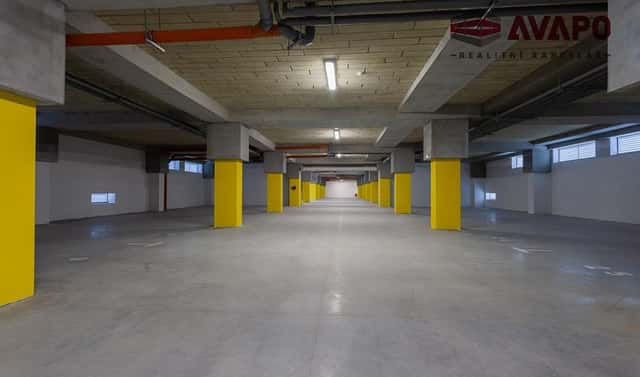 Pronájem garážového parkovacího místa ul. Provaznická, Opava, Provaznická, Opava – Předměstí