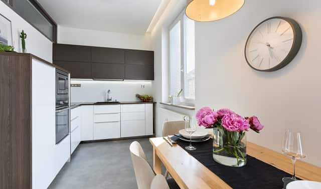 Prodej bytu 2+kk 54 m², Školní, Plzeň – Doubravka, okres Plzeň-město
