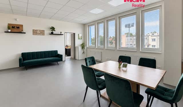 Pronájem kanceláře 72 m², Palackého, Přeštice, okres Plzeň-jih