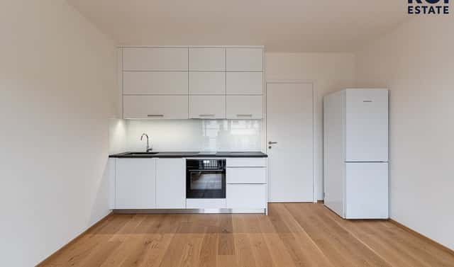 Pronájem bytu 1+kk 23 m², Nádražní, Kralupy nad Vltavou, okres Mělník