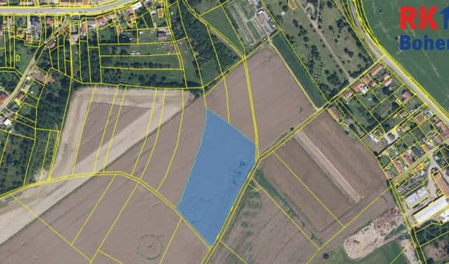 Prodej pole 16 057 m², Cholenice, okres Jičín