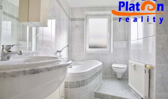 Pronájem bytu 3+1 61 m², Štefánikova, Ústí nad Labem – Klíše
