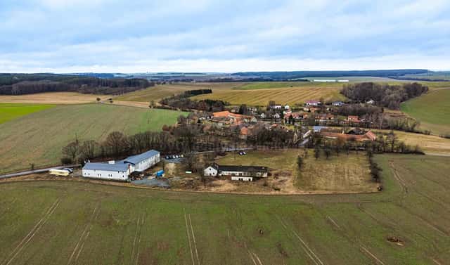 Prodej domu 600 m² s pozemkem 3 000 m², Puclice – Malý Malahov, okres Domažlice