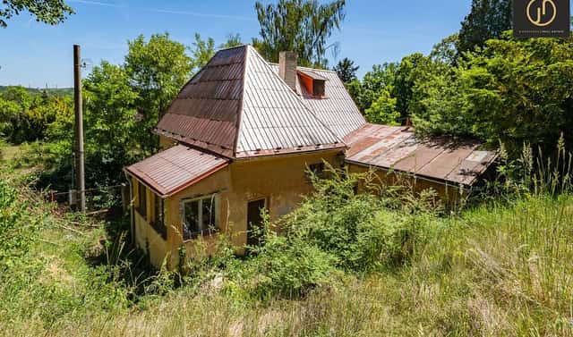 Prodej domu 130 m² s pozemkem 1 397 m², Smečenská, Libušín, okres Kladno