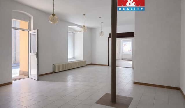 Pronájem obchodních prostor 100 m², Prácheňská, Horažďovice, okres Klatovy