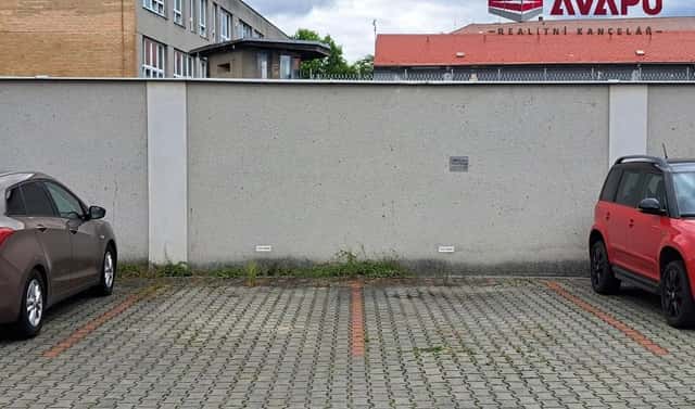 Pronájem parkovacího stání ul. Krnovská, Opava, Krnovská, Opava – Předměstí