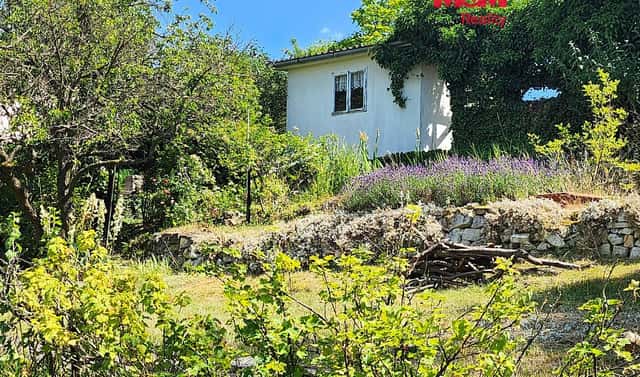 Prodej zahrady 605 m², Líšťany, okres Louny