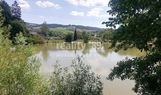 Prodej pozemku 40 629 m², Brumov-Bylnice, okres Zlín