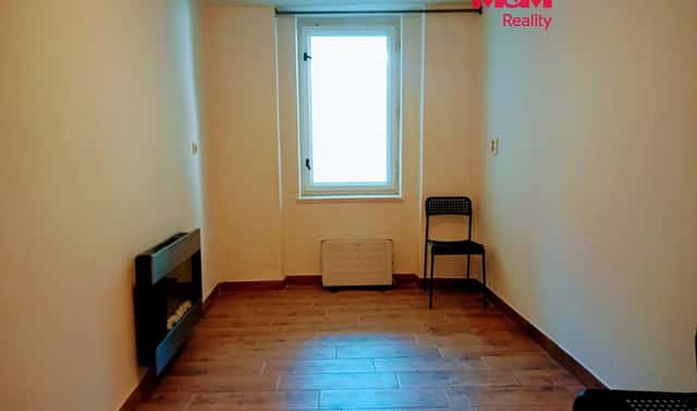 Pronájem skladovacích prostor 50 m², Skuherského, České Budějovice – České Budějovice 3