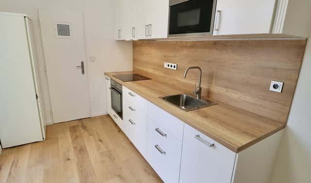 Pronájem bytu 2+1 73 m², Přístavní, Praha 7 – Holešovice