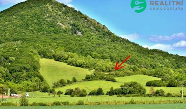 Prodej zahrady 1 600 m², Velemín, okres Litoměřice