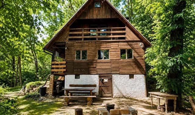 Prodej chaty/chalupy 85 m² s pozemkem 224 m², Sýkořice, okres Rakovník