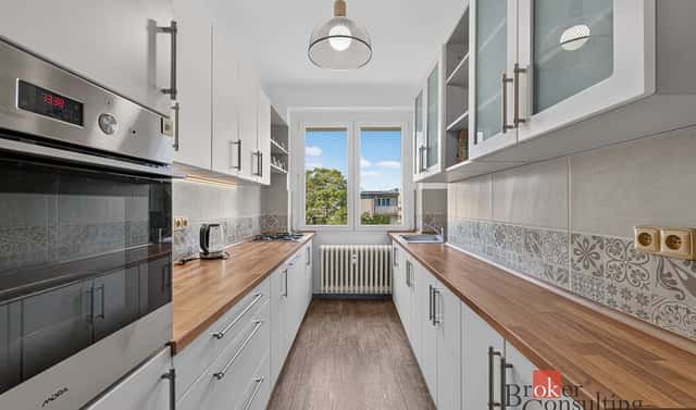 Prodej bytu 3+1 71 m², Arbesova, Plzeň – Jižní Předměstí, okres Plzeň-město
