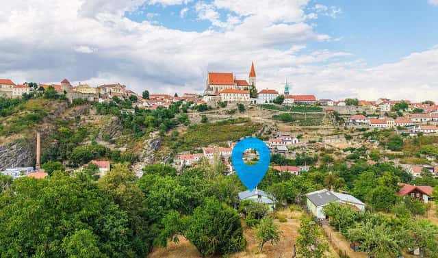 Prodej zahrady 1 586 m², Znojmo