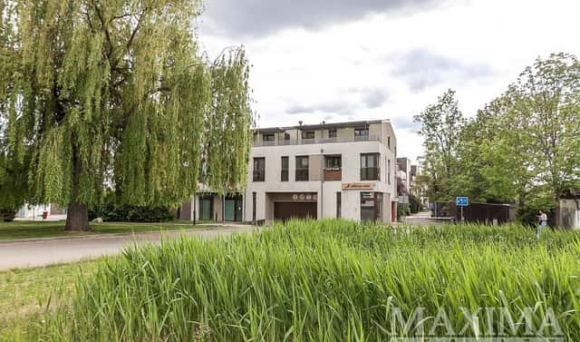 Prodej bytu 3+kk 79 m², Na návsi, Praha 10 – Dolní Měcholupy