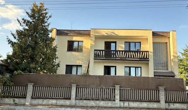 Prodej domu 356 m² s pozemkem 1 276 m², Spojovací, Písková Lhota, okres Nymburk